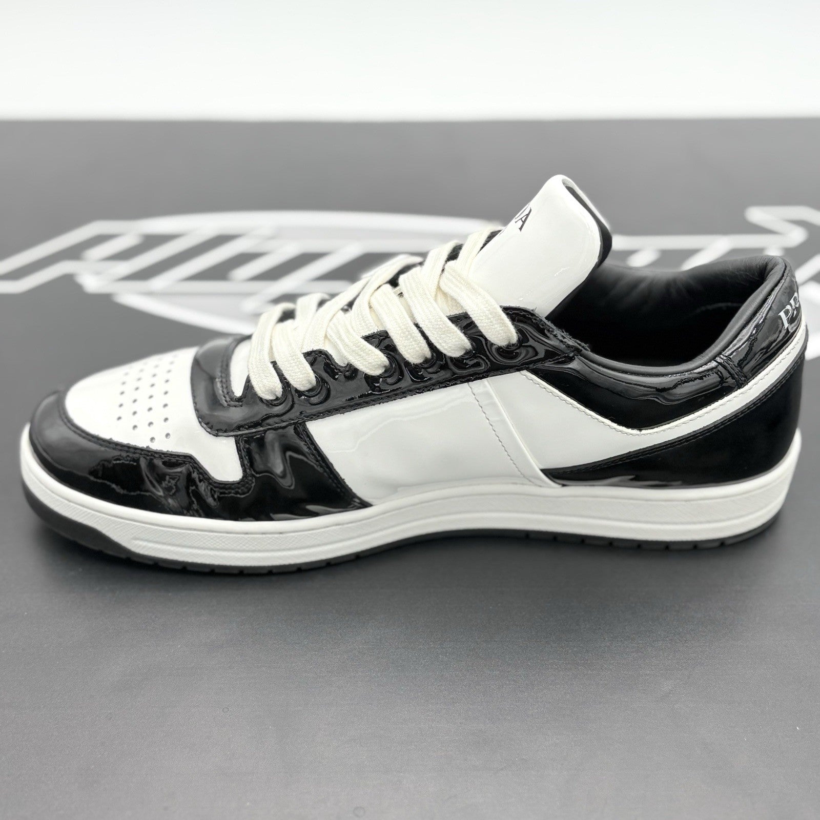 Size 8.5 UK (9.5 US) Prada Downtown Low Patent Leather ' Black White ' | GREAT!