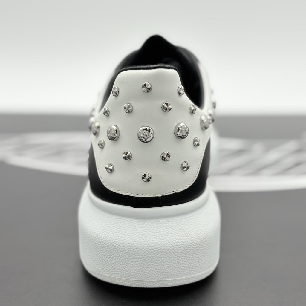 Size 43.5 (10.5 US) Alexander McQueen Studded Oversized ' White Black ' | CLEAN!