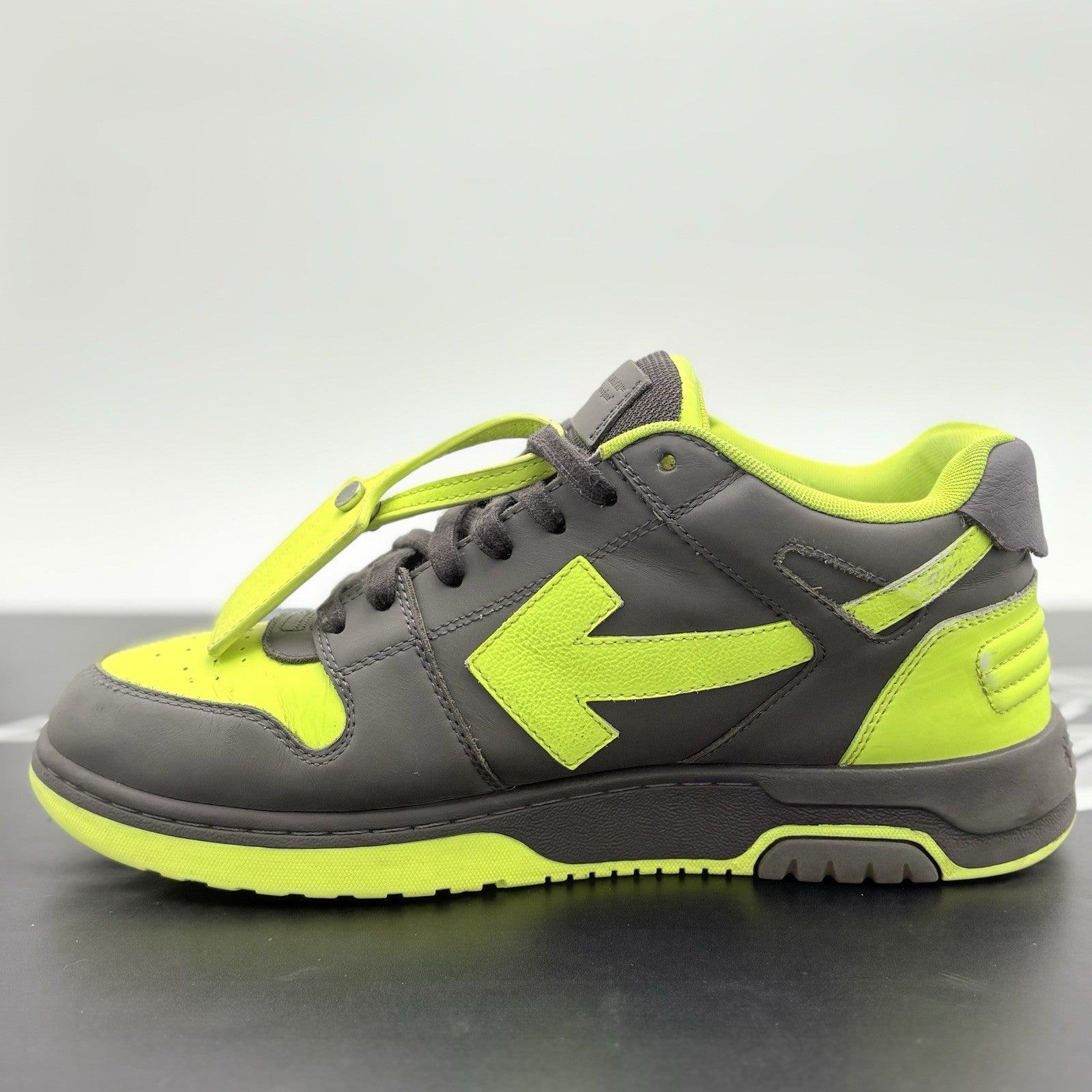 Size 43 (10 US) Off-White Out of Office ' Grey Yellow ' | GOOD CONDITION!