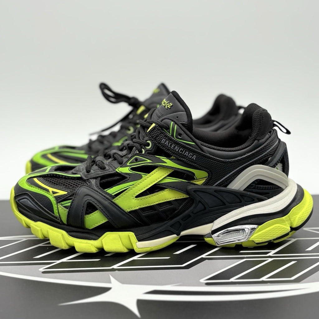 Size 40 (7 US) - Balenciaga Track 2 Trainer ' Black Yellow Green ' | GREAT COND!