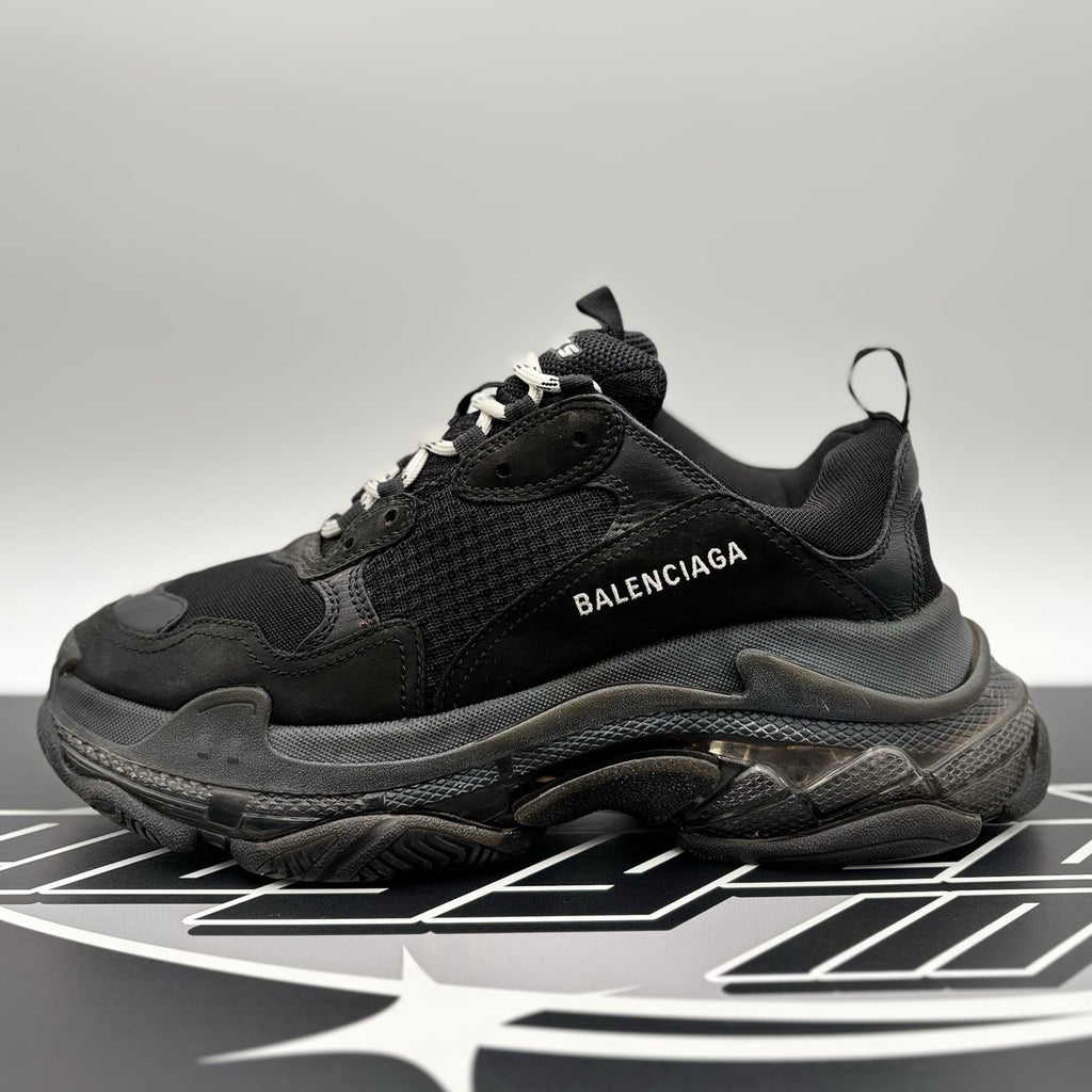 Size 42 (9 US) - Balenciaga Triple S ' Black ' | GOOD CONDITION!