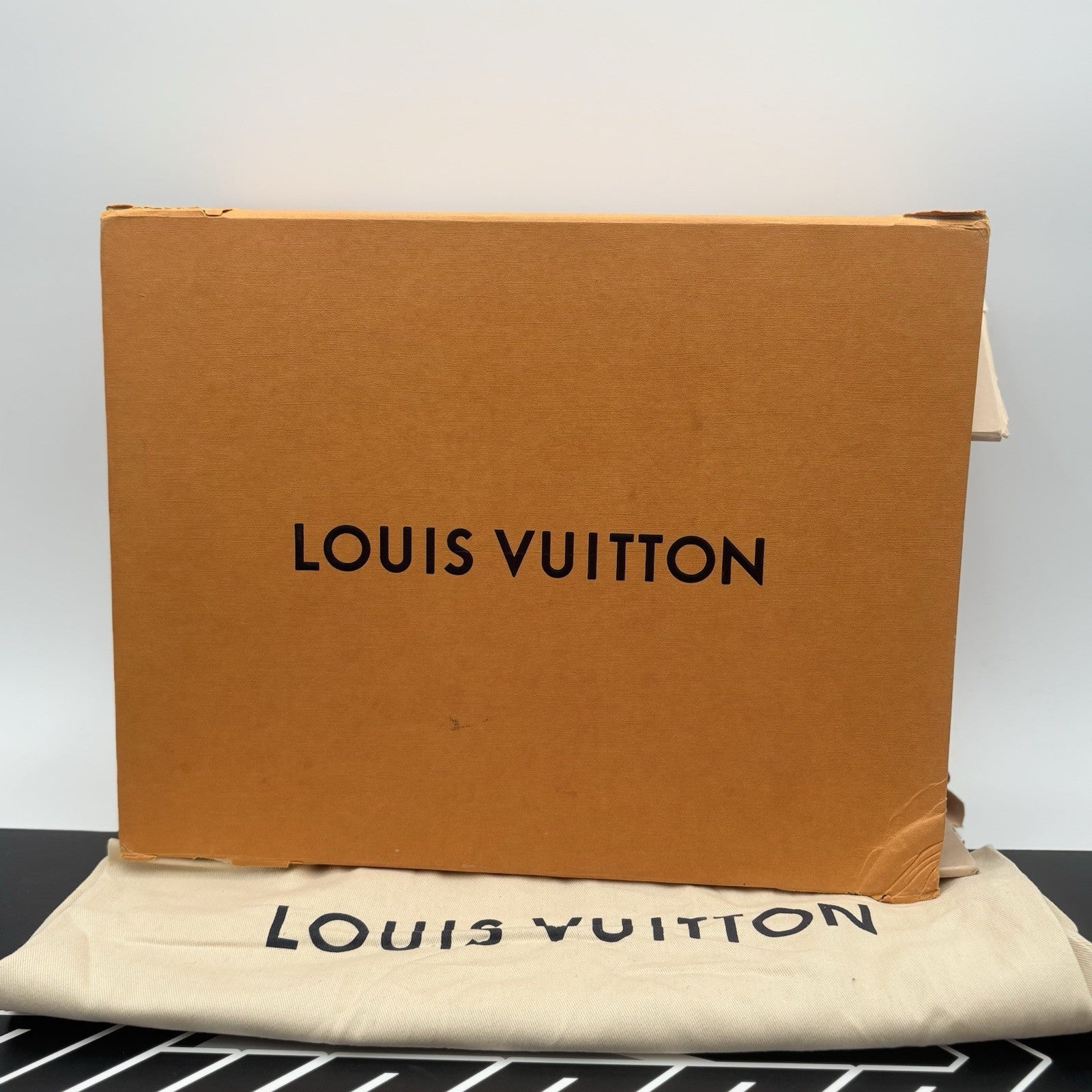 Size 12 LV (13-13.5 US) - Louis Vuitton Maxi ' Black White ' | SUPER CLEAN!