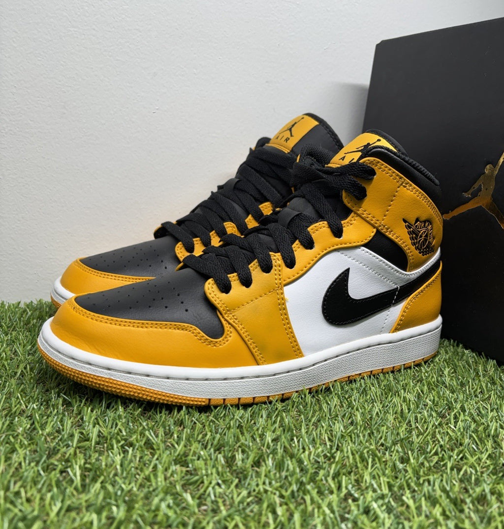 Size 8 - Jordan 1 Mid Taxi 2022 | SUPER CLEAN!
