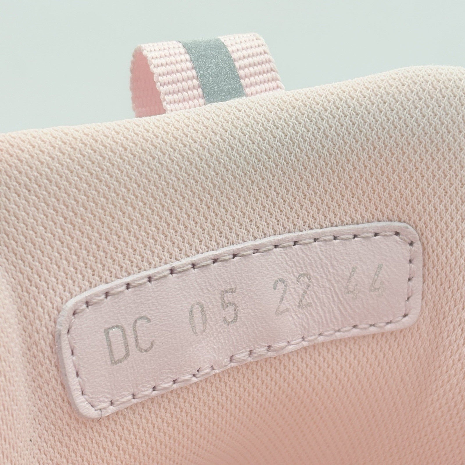 Size 44 (11 US) - Dior B22 Sneaker ' Pink ' | SUPER CLEAN!