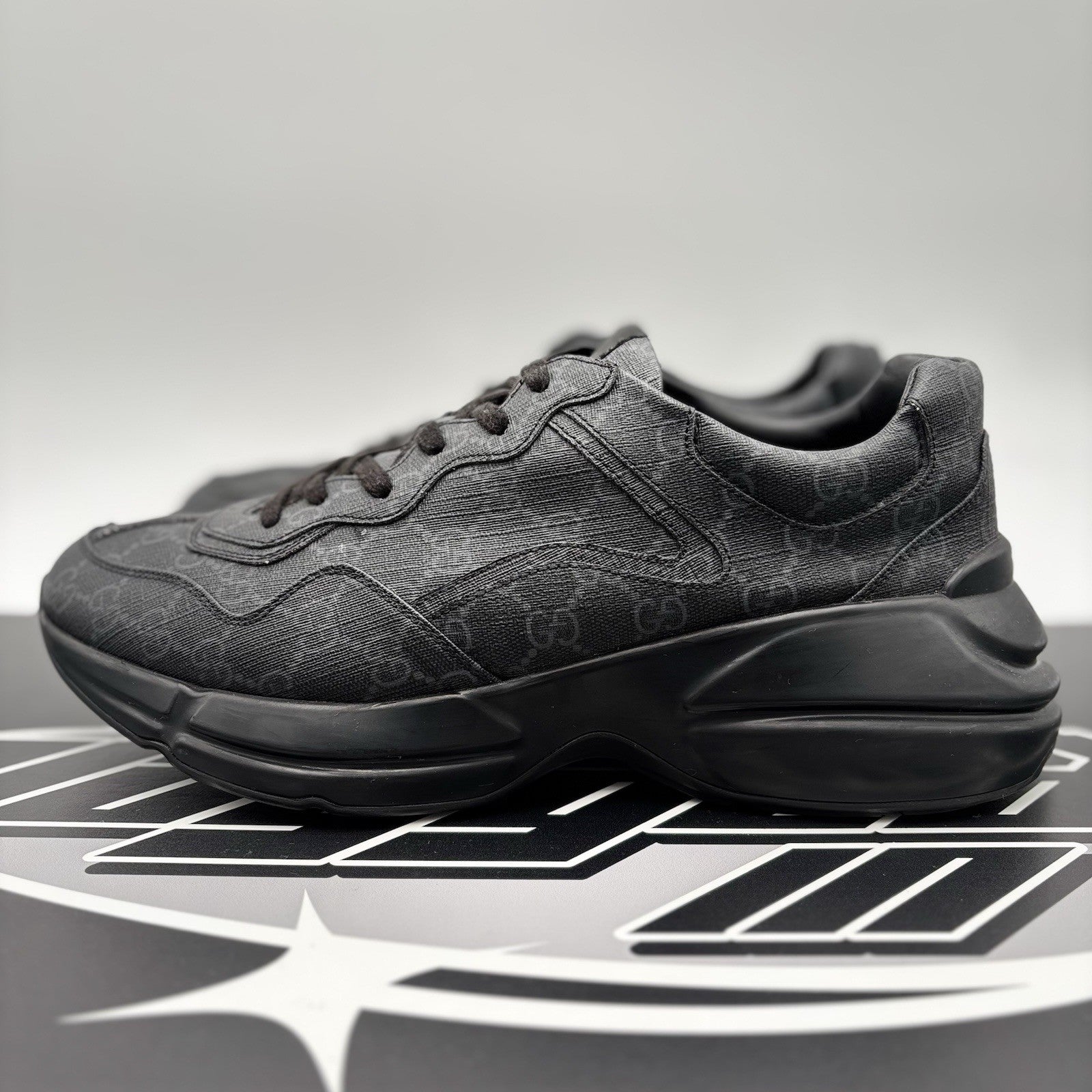 Size 10 G (10.5 US) - Gucci Rhyton ' Monogram Black ' | GREAT CONDITION!