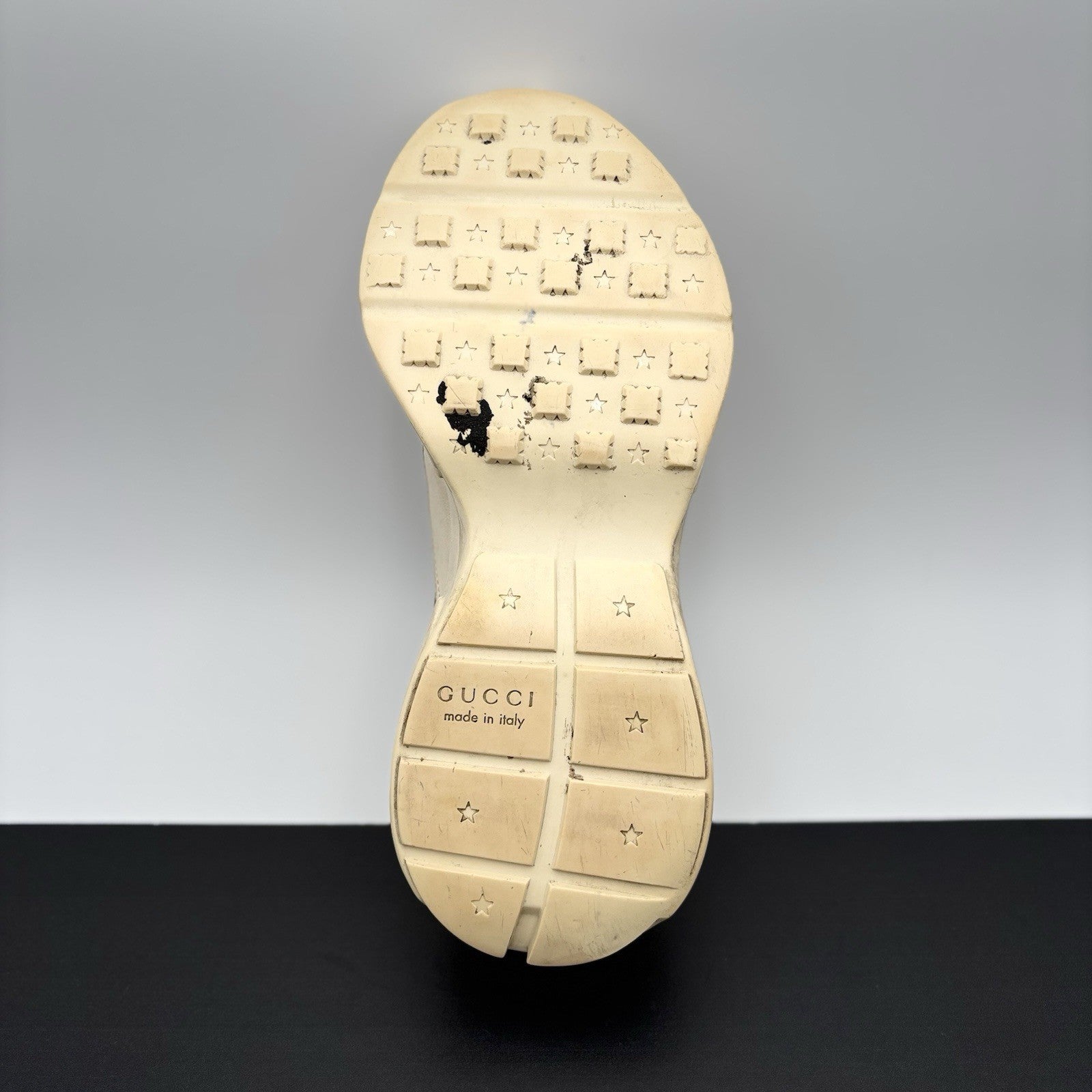 Size 9.5 G (10 US) Gucci Rhyton ' Off White '