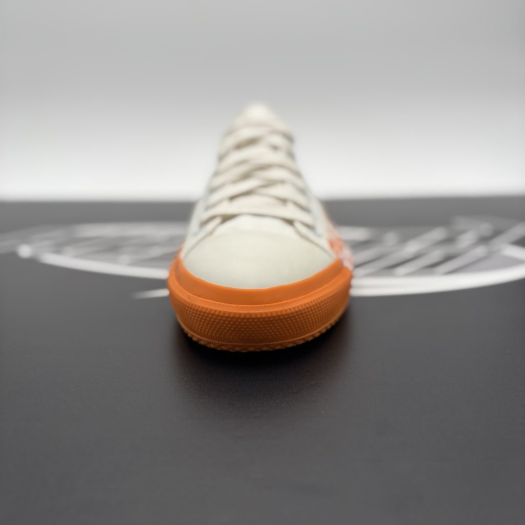 Size 41 EU (8 US) - Burberry Low Sneaker ' Orange, White ' | SUPER CLEAN!