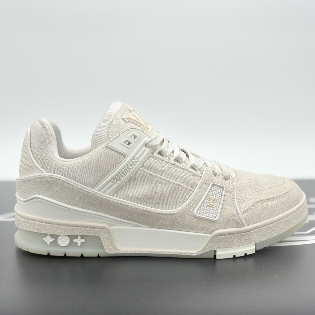 Size 8.5 LV (9.5-10 US) Louis Vuitton Trainer  Denim ' Beige ' | GREAT CONDITION