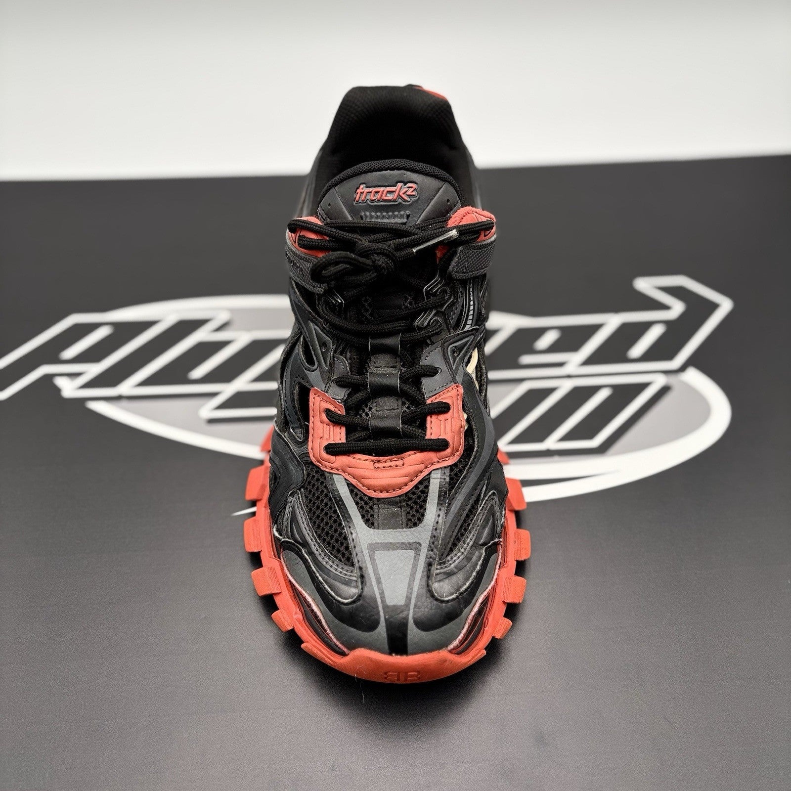 Size 42 (9 US) - Balenciaga Track 2 Trainer ' Black, Orange  '