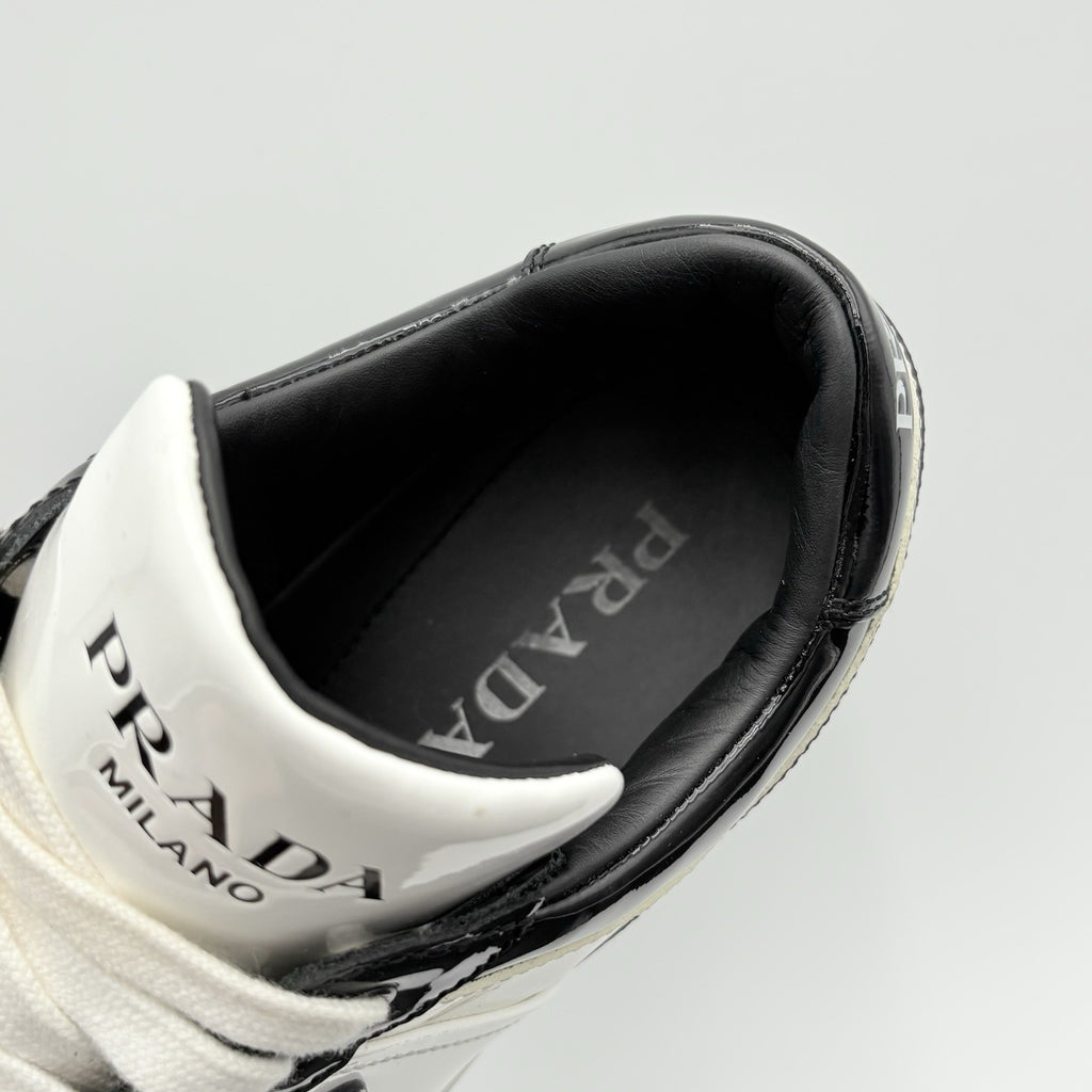 Size 8.5 UK (9.5 US) Prada Downtown Low Patent Leather ' Black White ' | GREAT!