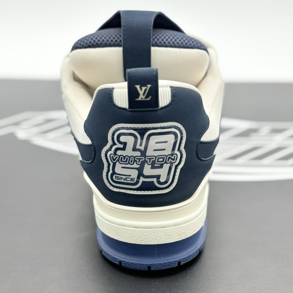 Size 12 LV (13-13.5 US) Louis Vuitton Skate ' Marine ' | GREAT CONDITION