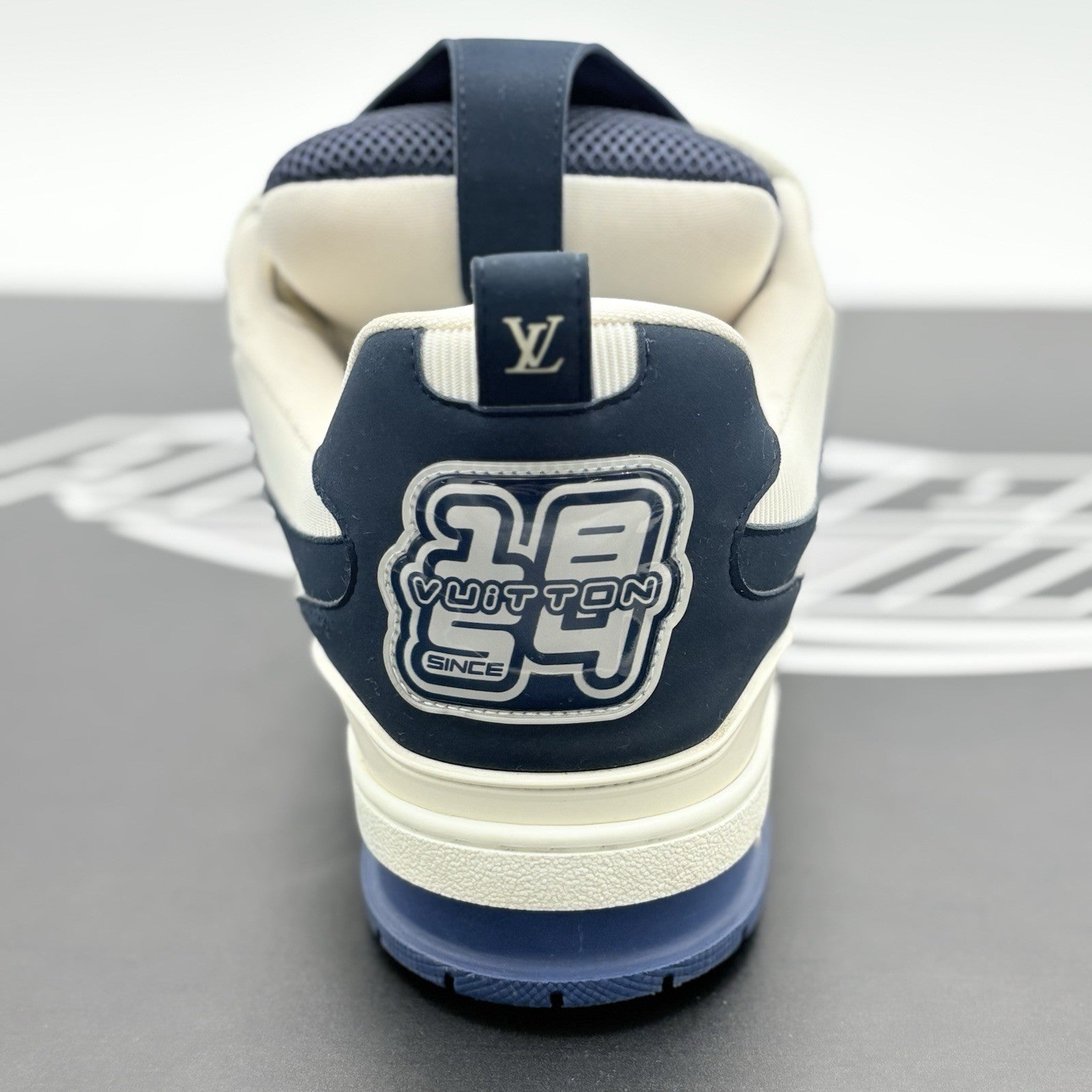 Size 12 LV (13-13.5 US) Louis Vuitton Skate ' Marine ' | GREAT CONDITION