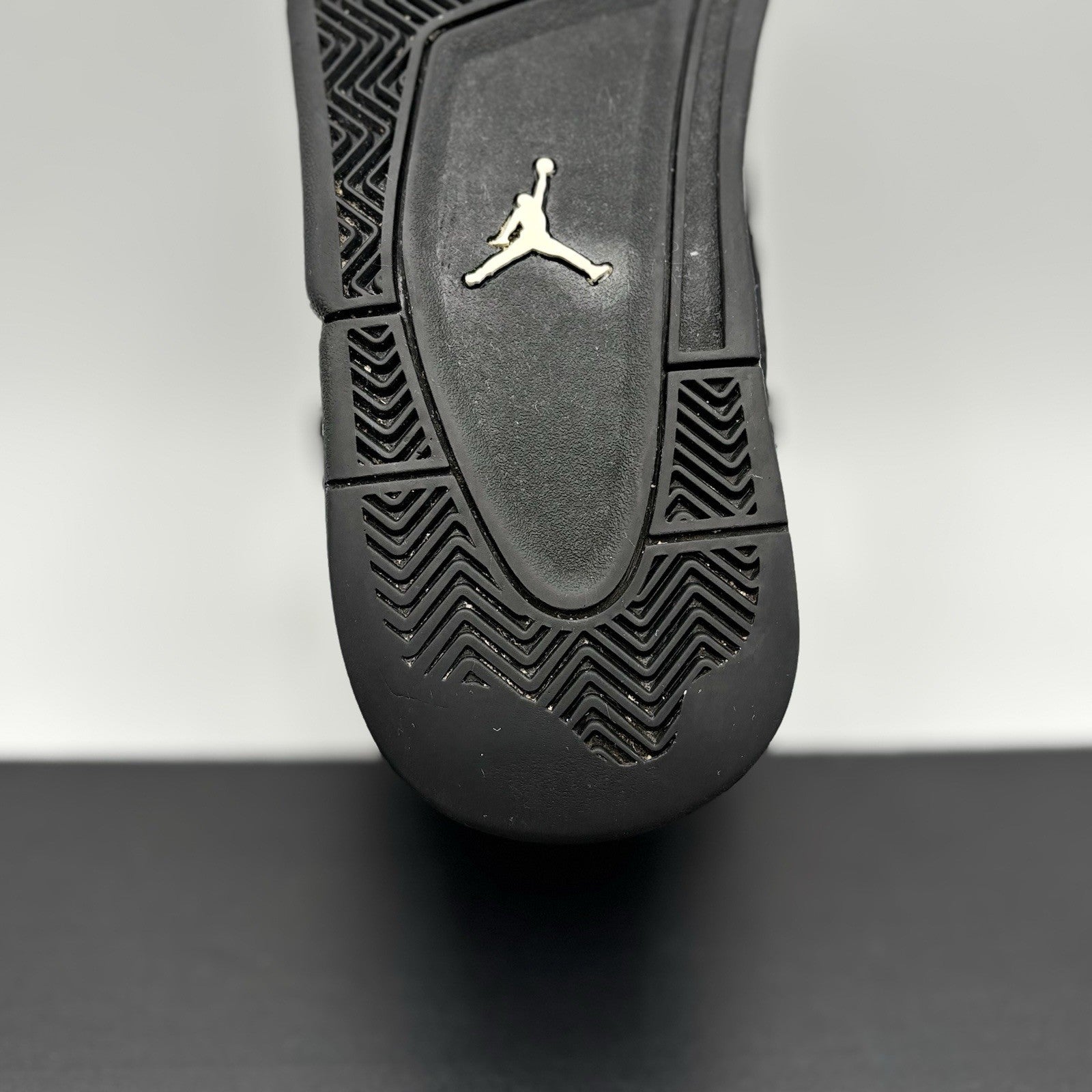 Size 8.5 - Jordan 4 Retro Mid Black Cat