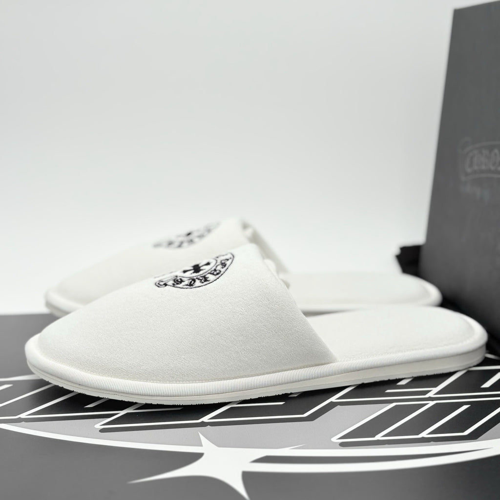 Size Large (9-13 US) - Chrome Hearts Horseshoe Hotel Slippers ' White ' | New!