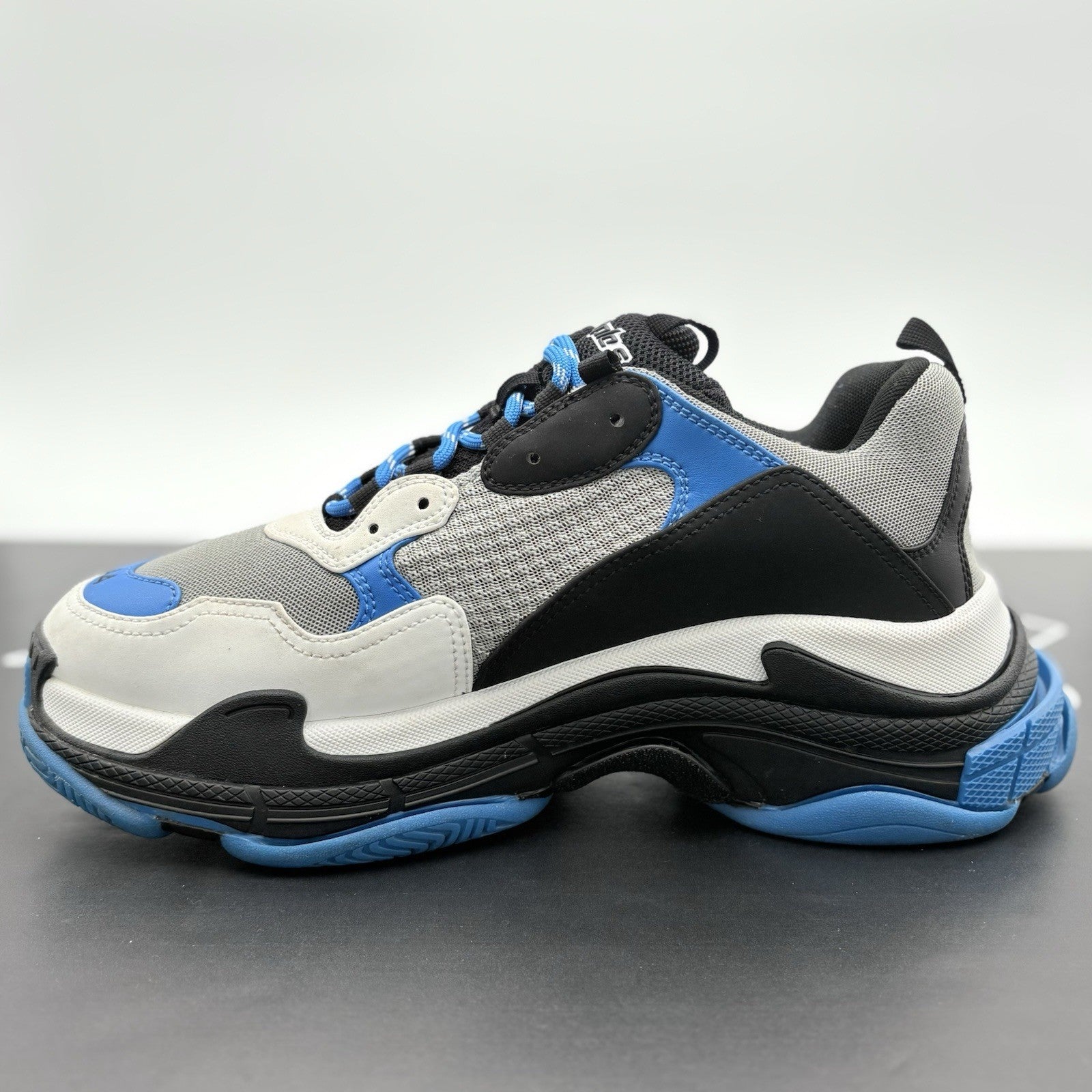 Size 44 (11 US) Balenciaga Triple S Sneaker ' Grey Blue ' | SUPER CLEAN!