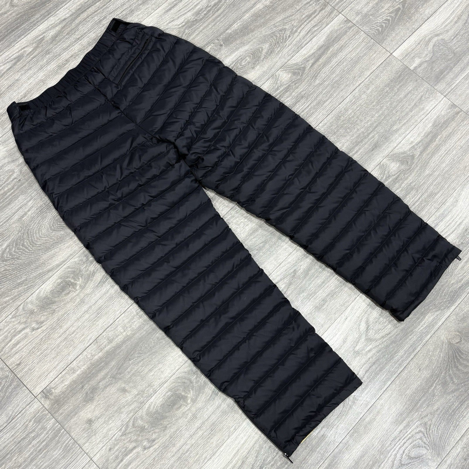 Size L - Thats A Awful Lot Of Cough Syrup Puffer Flare Pants ' Black ' | NEW!