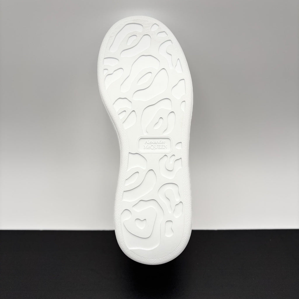 Size 40 (7 US) - Alexander McQueen ‘ White Transparent ‘ | EXCELLENT CONDITION!