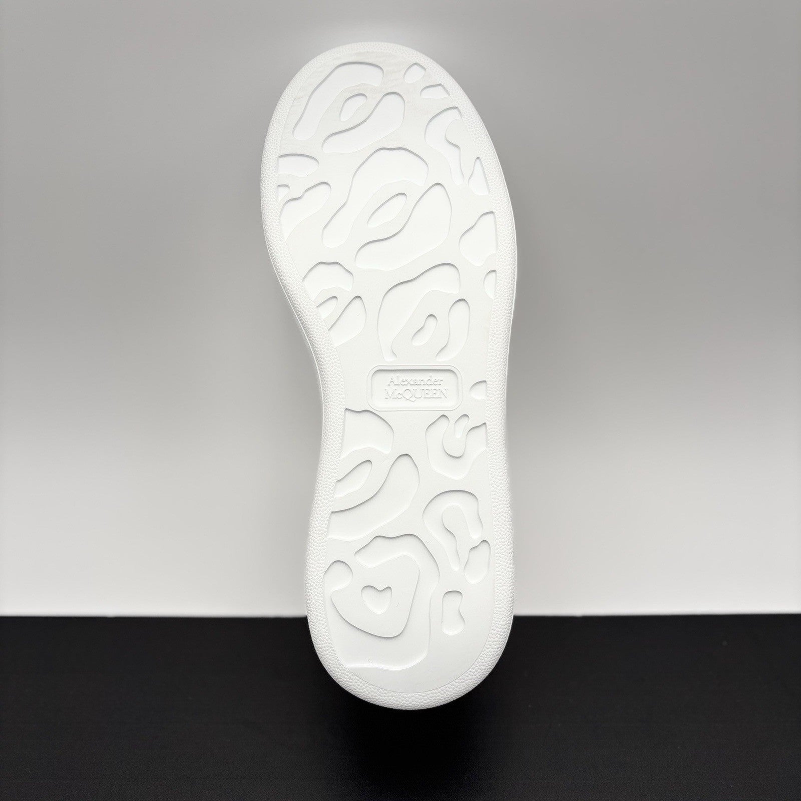 Size 40 (7 US) - Alexander McQueen ‘ White Transparent ‘ | EXCELLENT CONDITION!