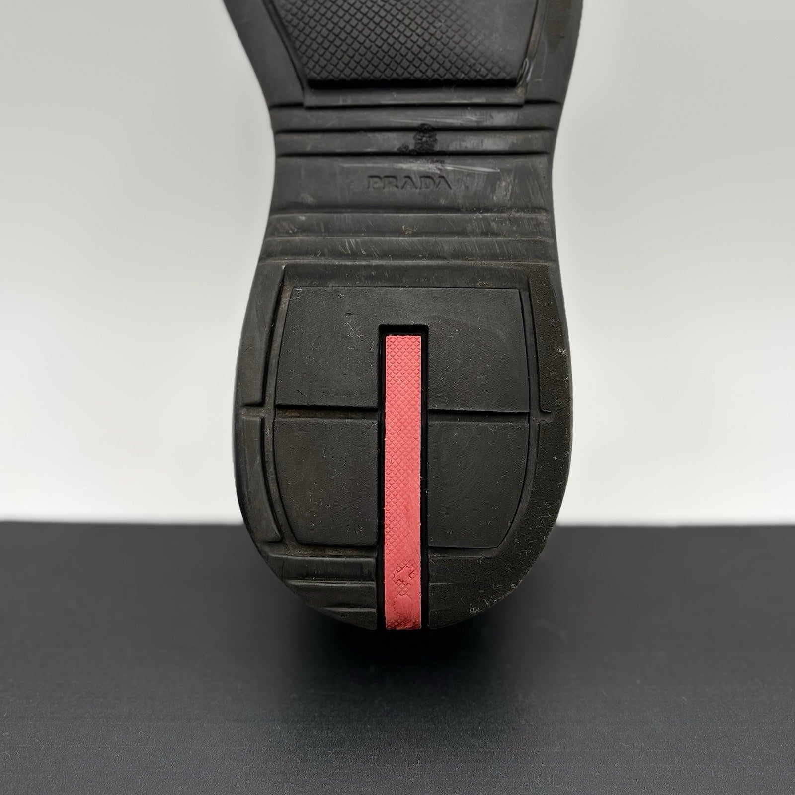 Size 8 UK (9 US) Prada Americas Cup ' Black '