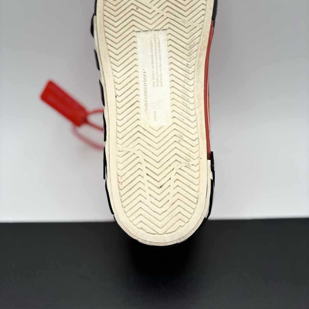 Size 44 (11 US) - Off White Vulcanized Low Orange Black ' | GOOD CONDITION!