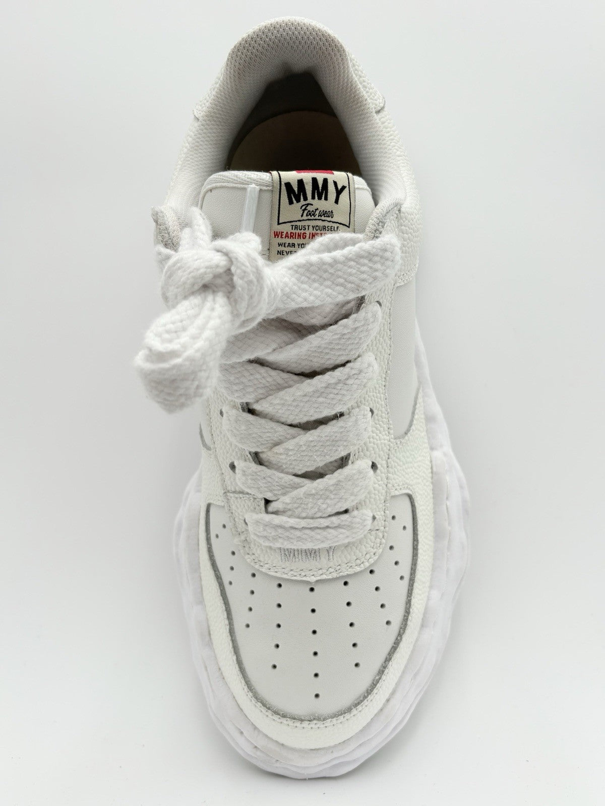 Size 42 (9 US) Maison Mihara Yasuhiro Leather Low Top ' White ' | SUPER CLEAN!