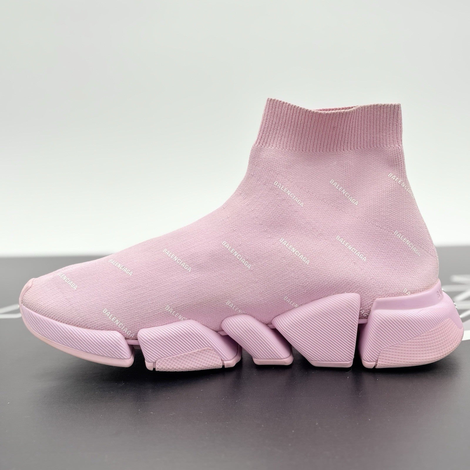 Size 41 - Balenciaga Speed 2.0 Logo All Over ' Pink ' | GREAT CONDITION!