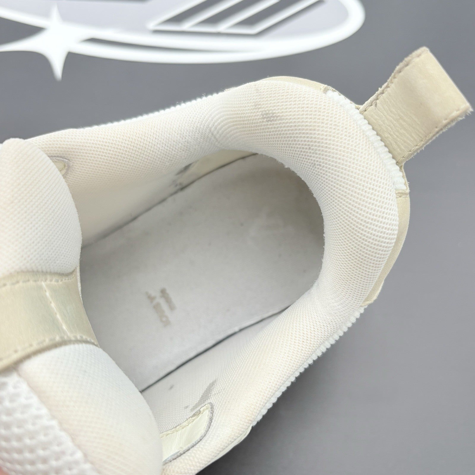 Size 7 LV (8-8.5 US) - Louis Vuitton Skate ' Beige White ' | GREAT COND!