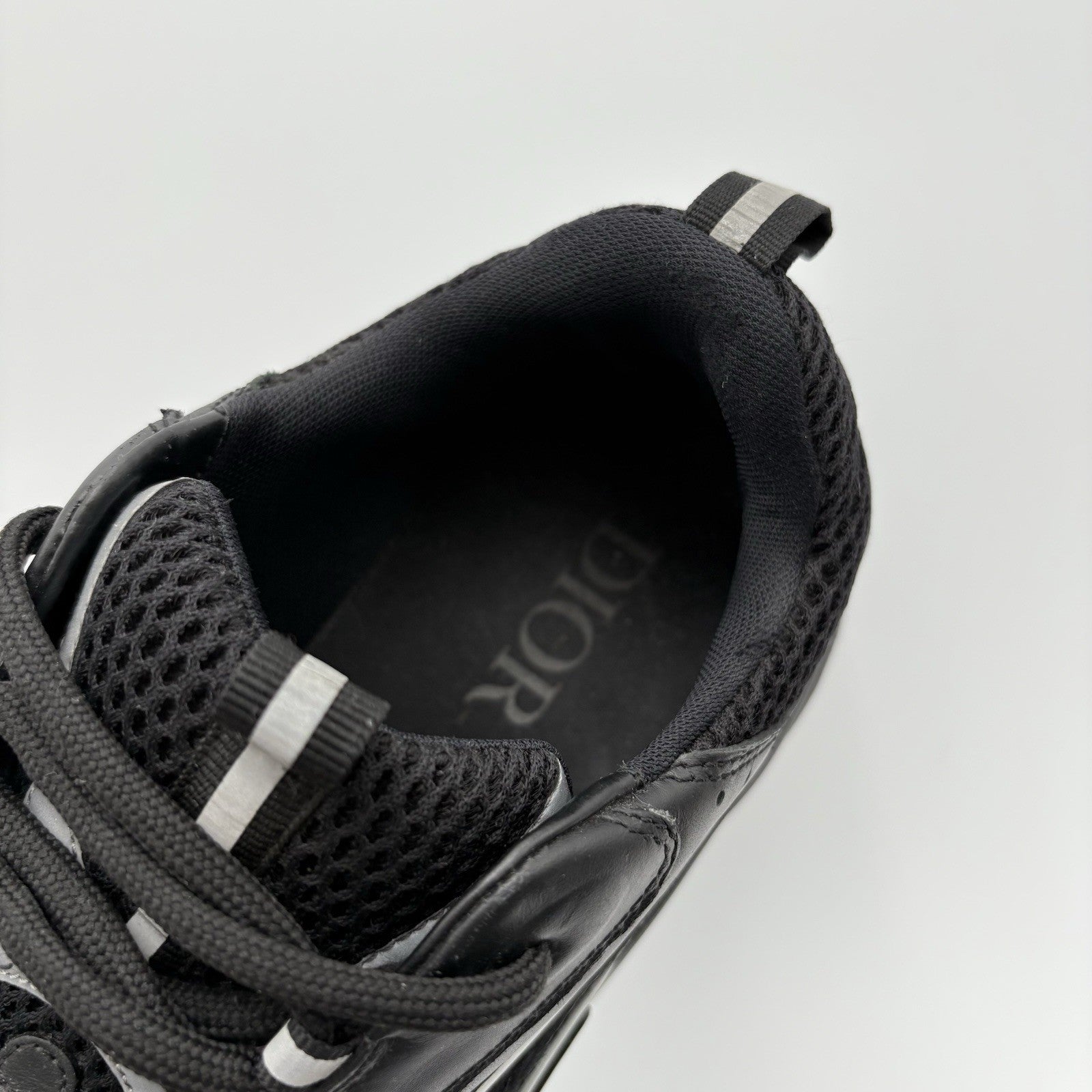 Size 44 (11 US) - Dior B22 Sneaker ' Black ' | GOOD CONDITION!