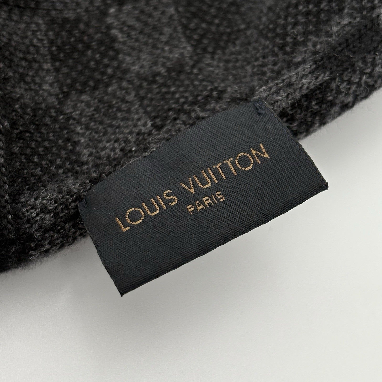 Louis Vuitton Wool Petit Damier Graphite Beanie ' Black Grey '