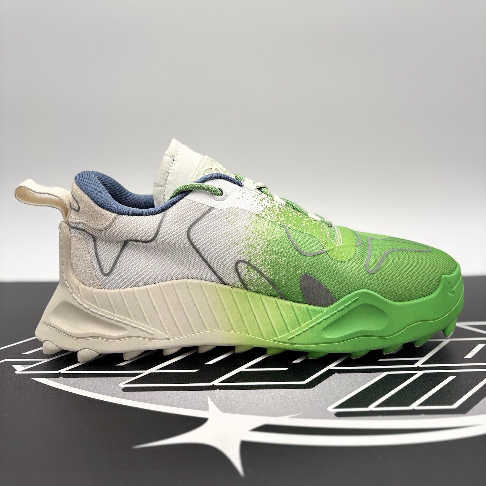 Size 45 (12 US) Off-White ODSY-1000 ' White, Green Spray Paint ' | GREAT!