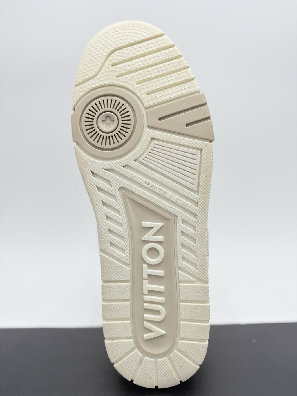 Size 7 LV (8-8.5 US) Louis Vuitton Skate ' Beige White ' | GREAT CONDITION!