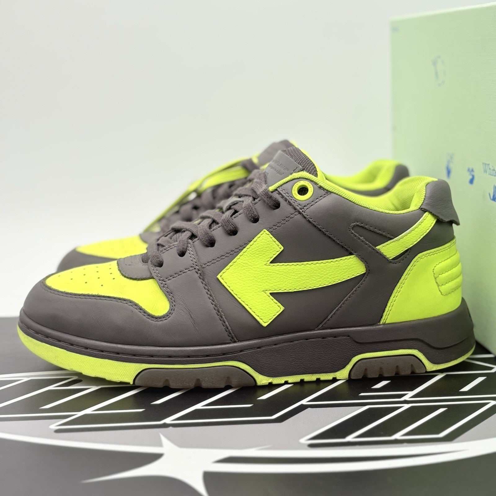 Size 43 (10 US) Off-White Out of Office ' Grey Yellow ' | GOOD CONDITION!