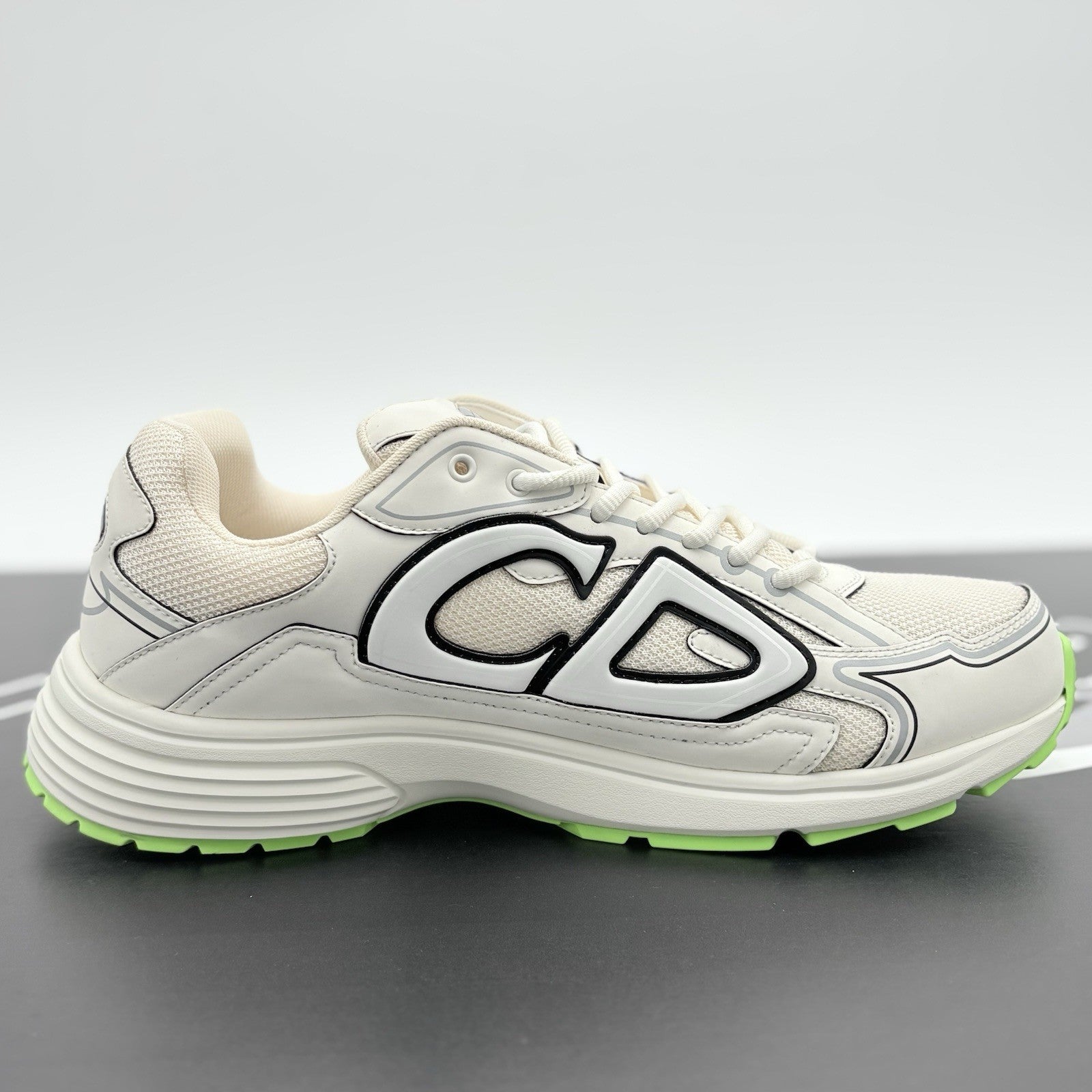 Size 42 (9 US) - Dior B30 Reflective CD30 ' Cream Green ' | SUPER CLEAN!