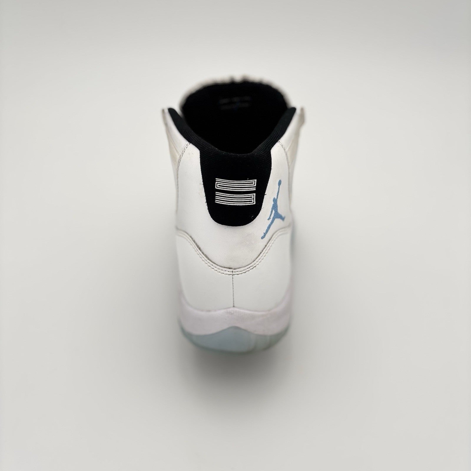 Size 11 - Air Jordan 11 Retro 2024 Legend Blue / Columbia | GOOD CONDITION!