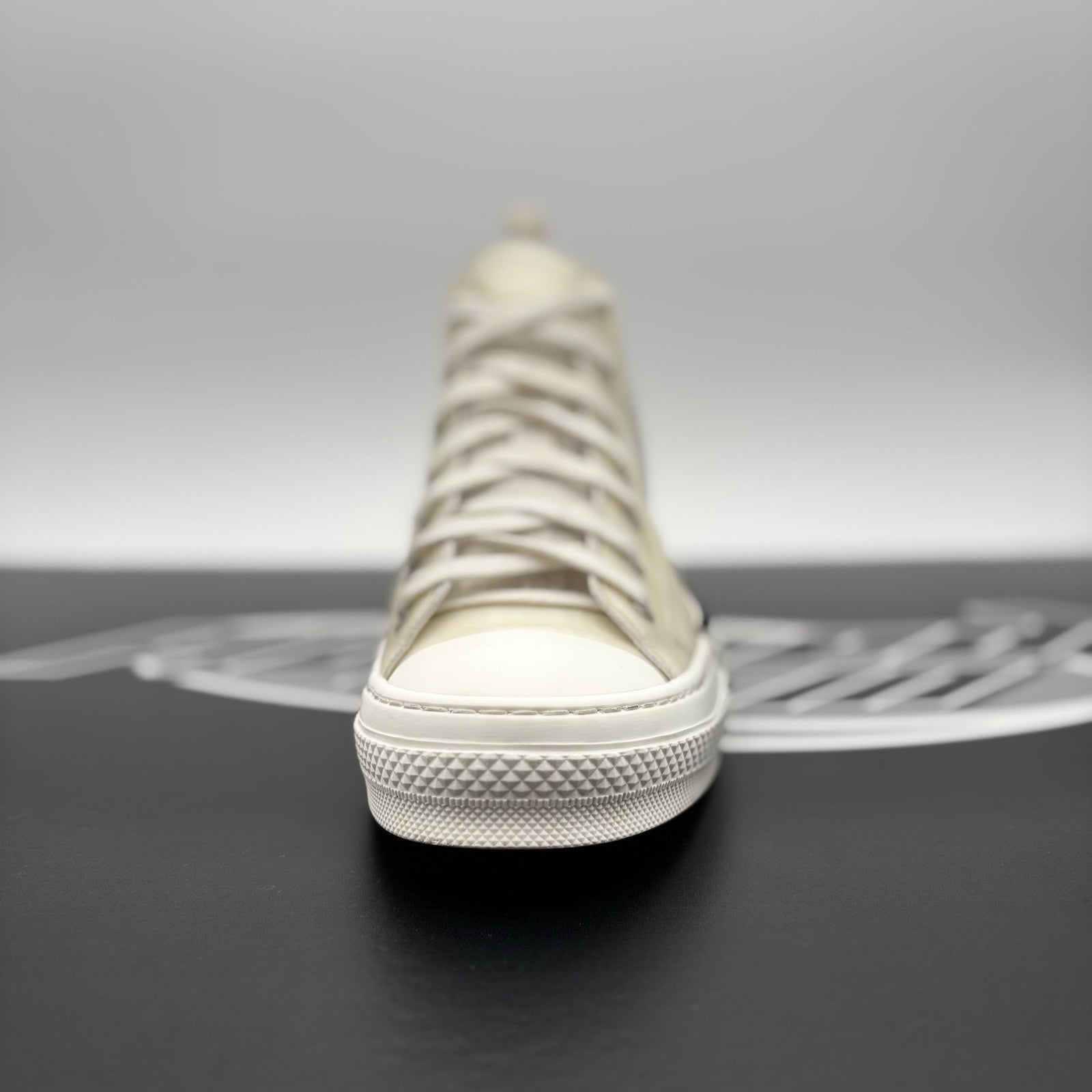 Size 42 (9 US) - Dior B23 High ' White ' | GREAT CONDITION!