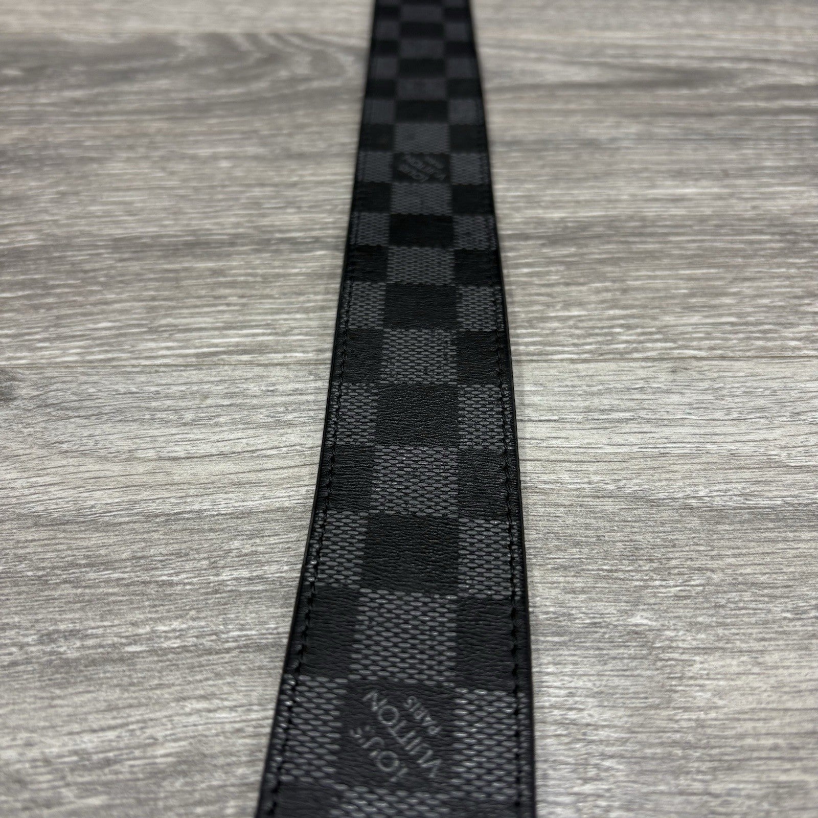 Size 100/40 - Louis Vuitton LV Initials Damier Reversible Belt ' Black ' | CLEAN