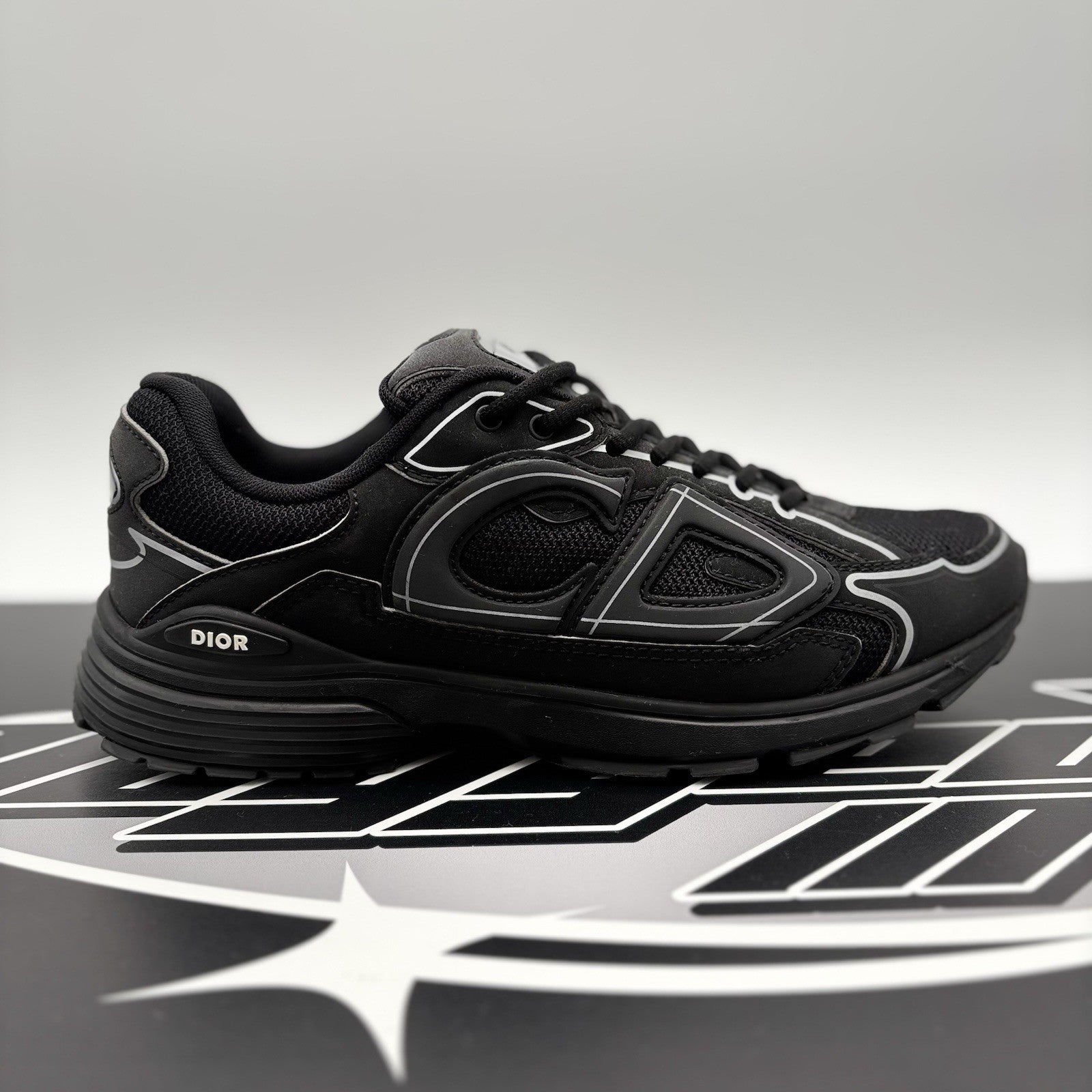 Size 41 (8 US) Dior B30 Reflective Sneaker ' Black ' | GOOD CONDITION!