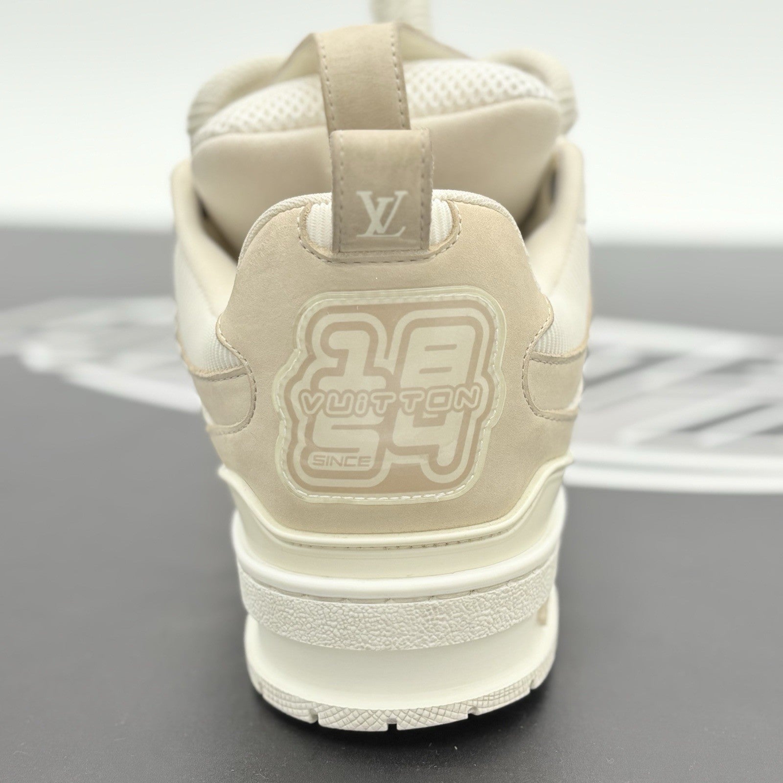 Size 3 LV (4-4.5 US) - Louis Vuitton Skate ' Beige White ' | GREAT COND!
