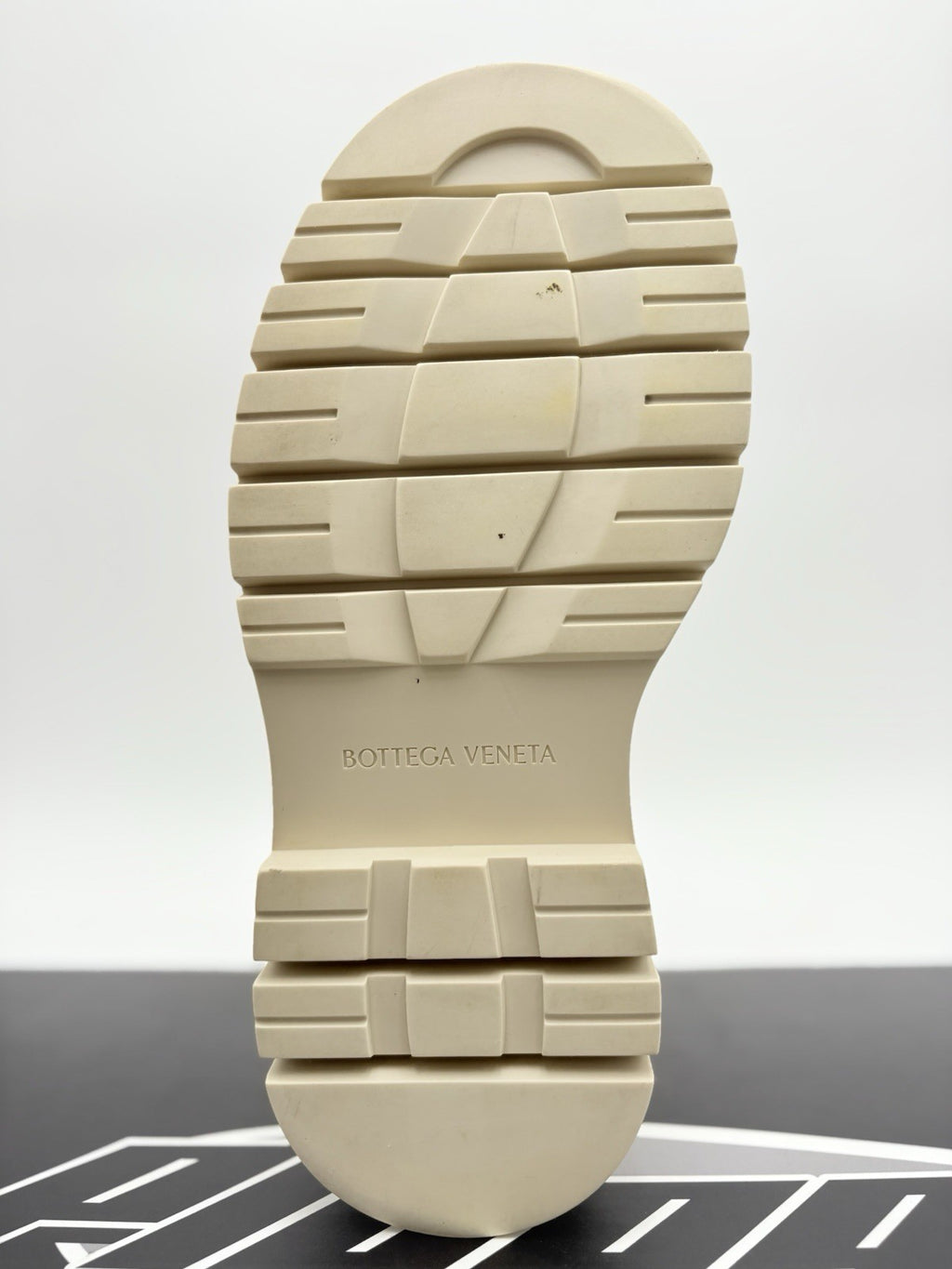 Size 40 (7 US) - Bottega Veneta Tire Boot ' Sea Salt ' | GREAT CONDITION!
