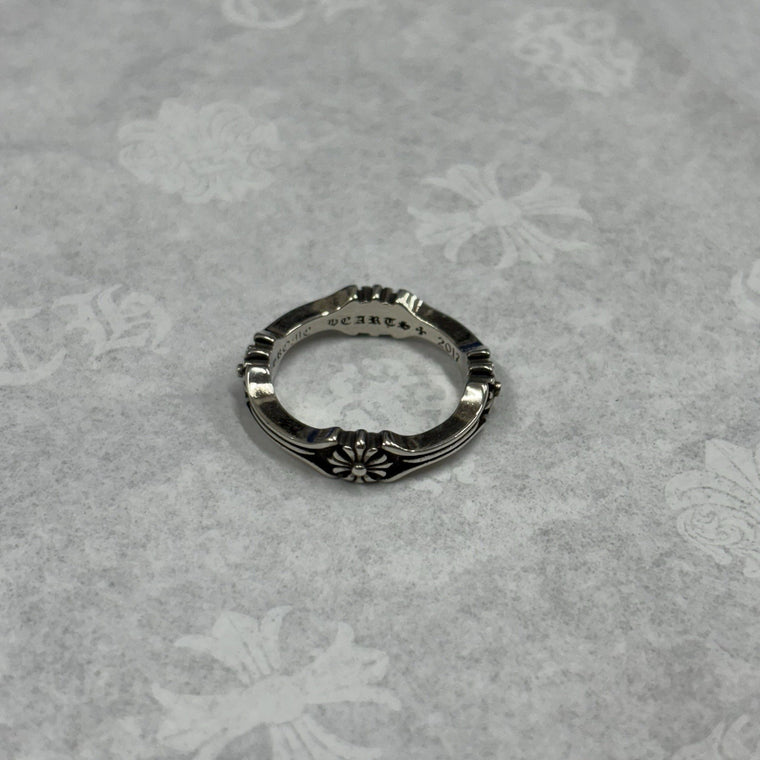 Silver Bone And Cross Ring — photo 5