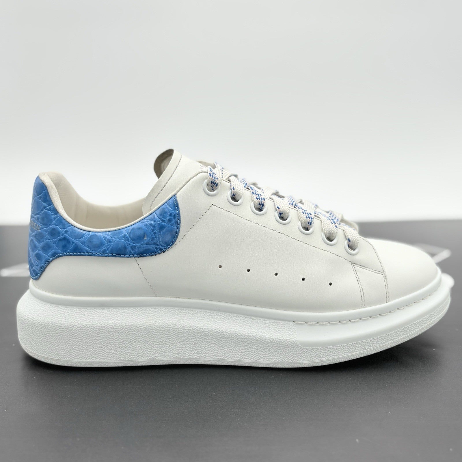 Size 43 (10 US) Alexander McQueen Oversized ' Ultramarine' | GREAT CONDITION!