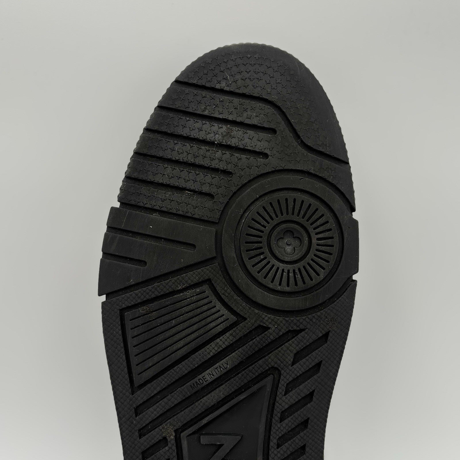 Size 9 LV (10-10.5 US) - Louis Vuitton Hardware Calfskin Trainer ‘ Black, Gold ‘