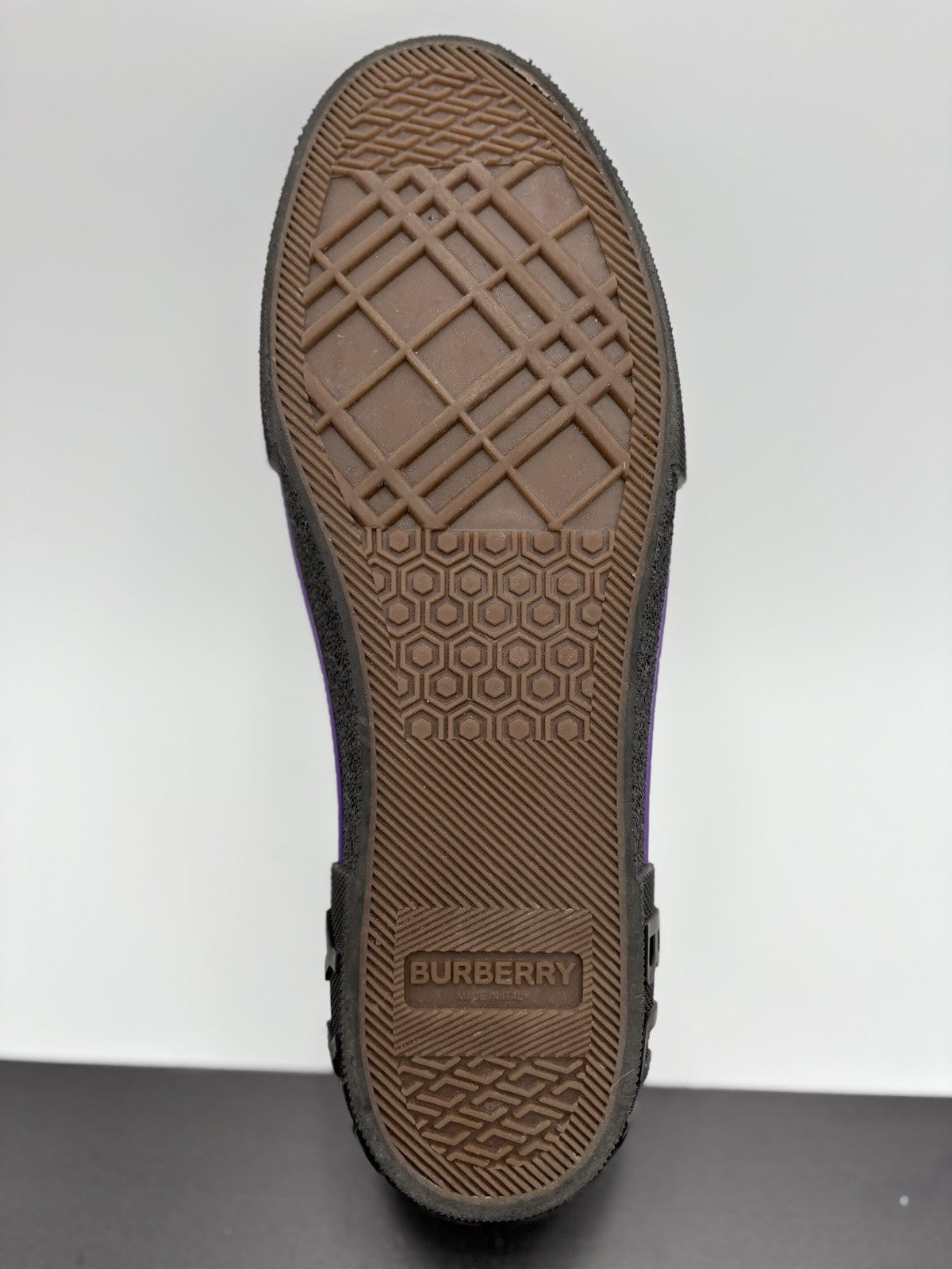Size 43 (10 US) - Burberry Low Sneaker ' ' | SUPER CLEAN!