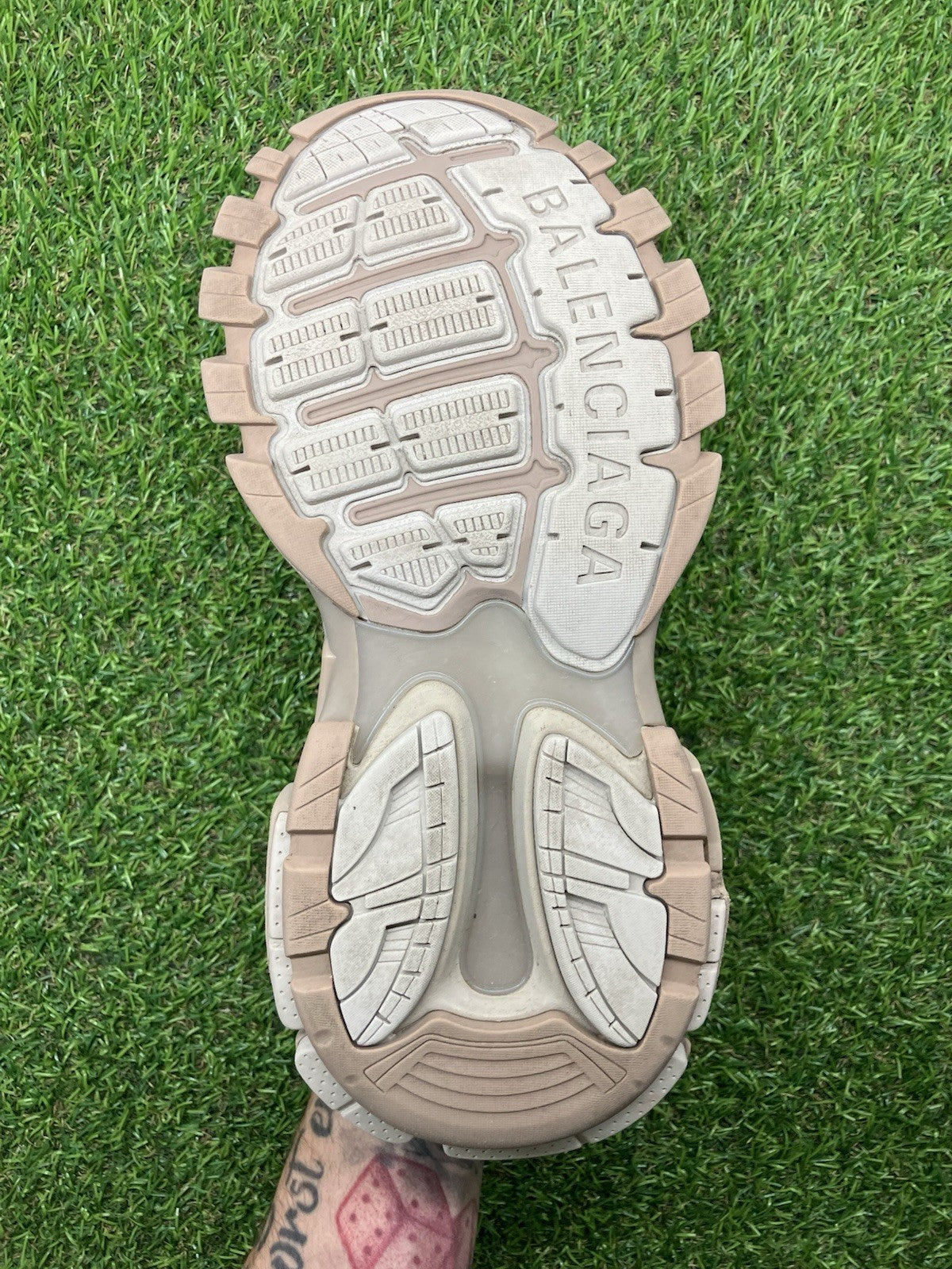 Size 38 - Balenciaga Track.3 ' Beige ' | GREAT CONDITION!
