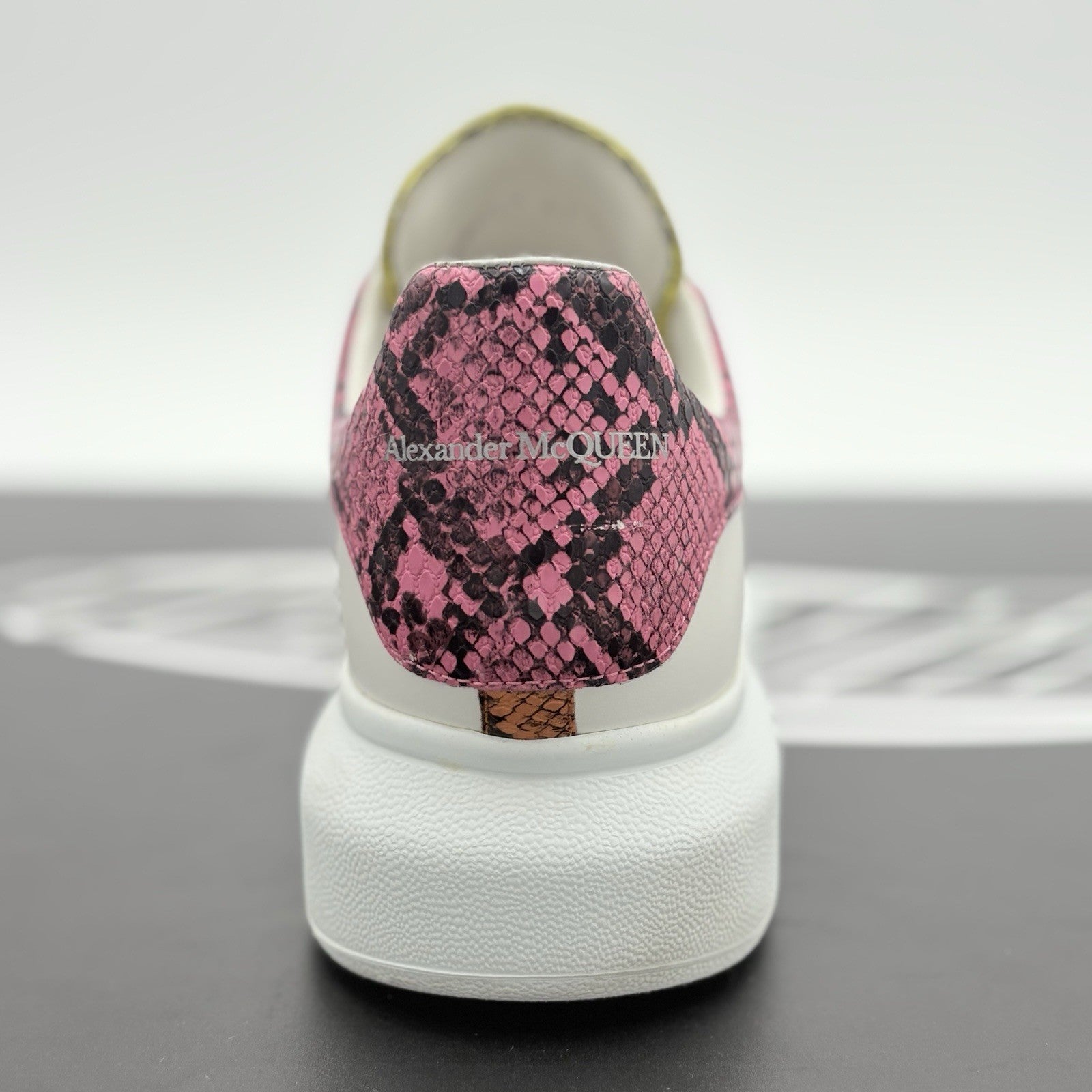Size 41 (8 US) Alexander McQueen ' White Multi Snake Print ' | SUPER CLEAN!
