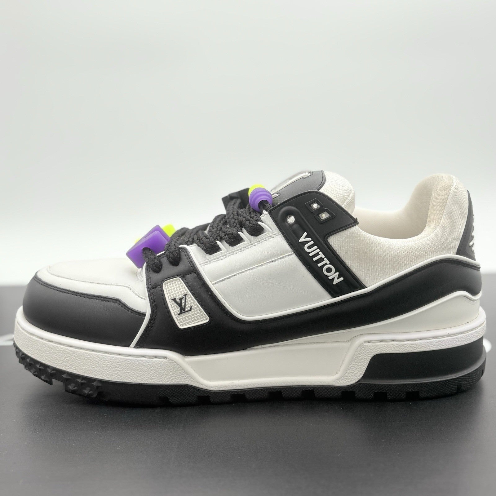 Size 12 LV (13-13.5 US) - Louis Vuitton Maxi ' Black White ' | SUPER CLEAN!