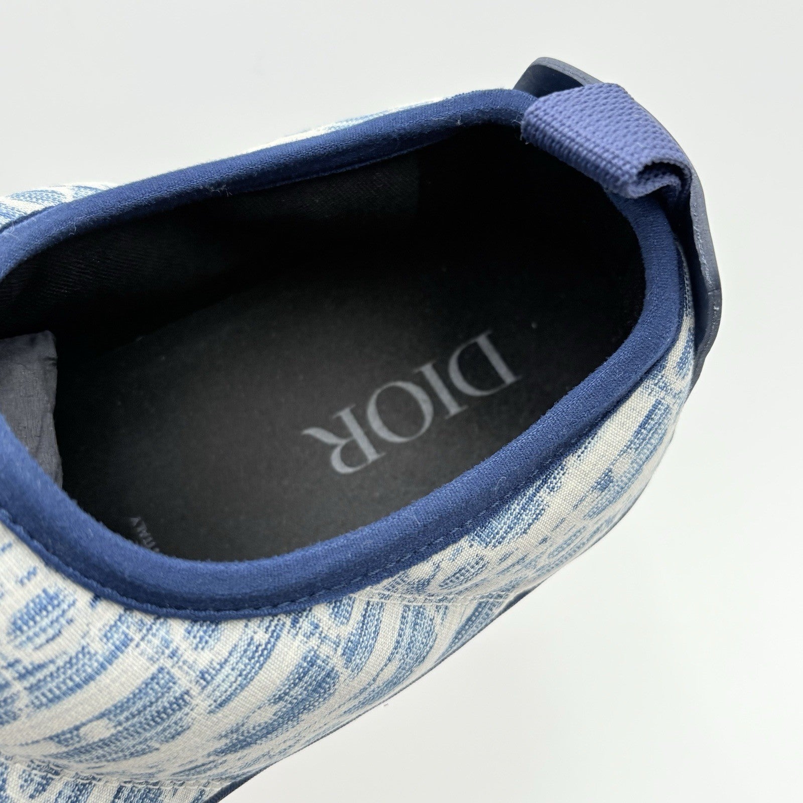 Size 42 (9 US) - Dior Snow ' Quilted Puffer Oblique Slipper - Blue ' | EXCELLENT