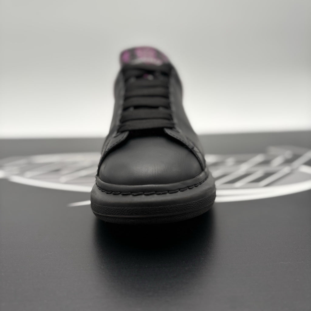 Size 41 (8 US) - Alexander McQueen Oversized ' Black ' | GREAT CONDITION!