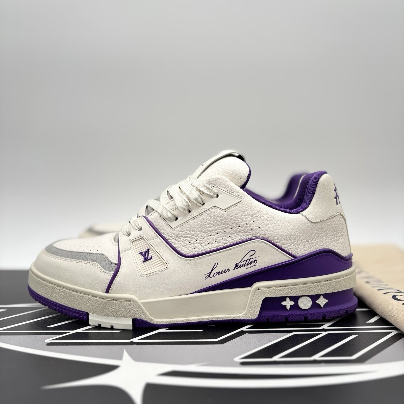 Size 7.5 LV (8.5-9 US) - Louis Vuitton Trainer ' White, Purple ' | WORN ONCE!