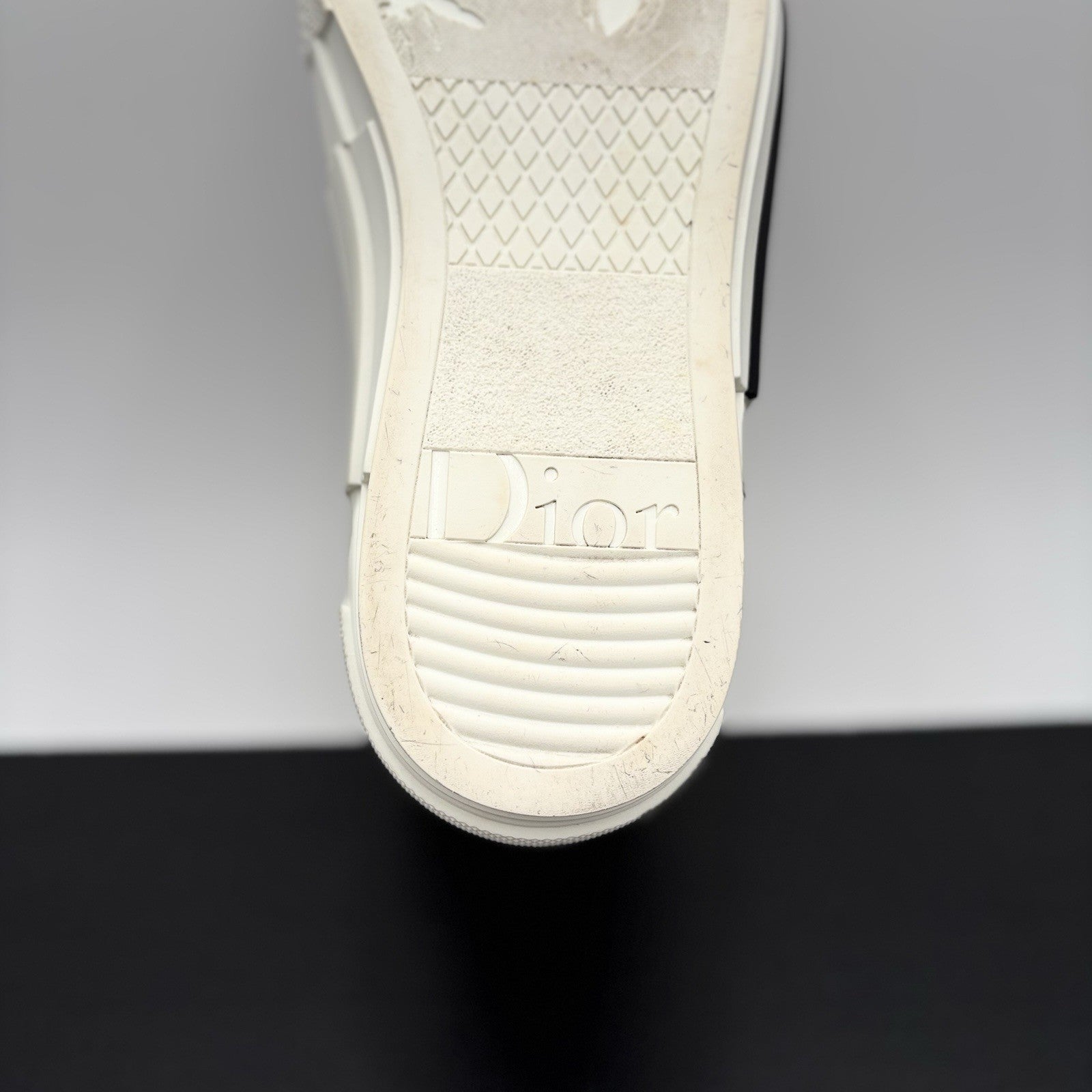 Size 42 (9 US) - Dior B23 High ' White ' | GREAT CONDITION!